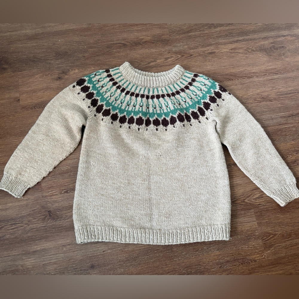 Men’s Hand Knit Fair Isle Style Sweater Teal and Brown Yoke Pattern Fisherman Lg